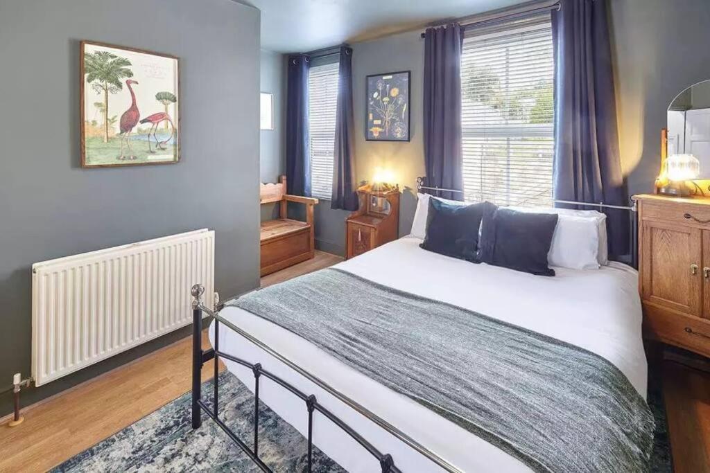 May House 3 Bedroomed House Γουίτμπι Εξωτερικό φωτογραφία